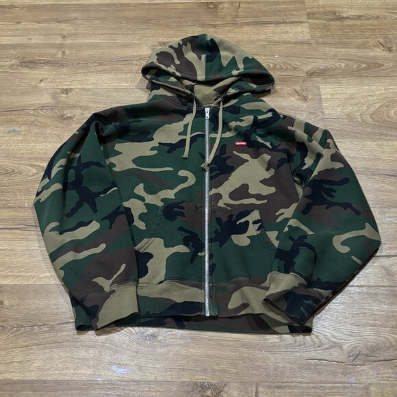 Supreme Small Box Logo Camo Zip Up Hoodie FW24 Similar to Zic - Picture 1 of 8